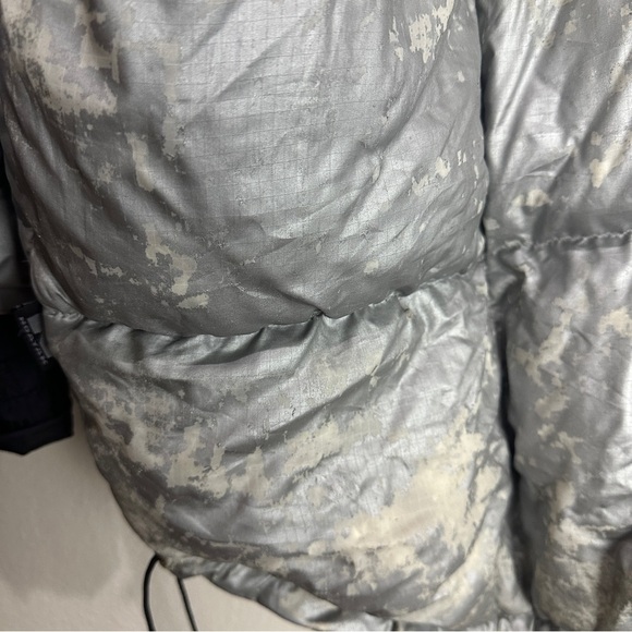 Noatak High Performance Outerwear Geuine Down Jacket Size XL Distressed - Picture 10 of 16